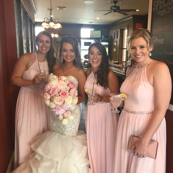 Meet your Posher, Stephanie - Picture 5 of 8